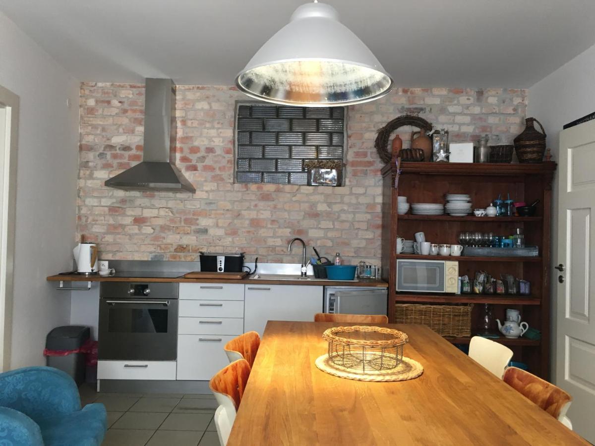 Apartman Ve Dvore Ratiskovice Exteriör bild